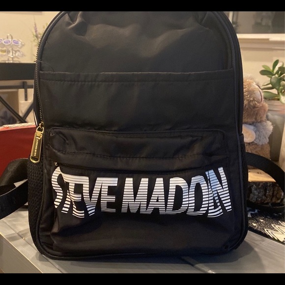 Back pack - Picture 1 of 3